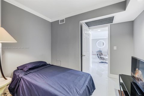 Copropriété à louer à Miami Beach, Floride: 1 chambre, 79.43 m2 № 1977269 - photo 15