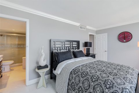 Copropriété à louer à Miami Beach, Floride: 1 chambre, 79.43 m2 № 1977269 - photo 18