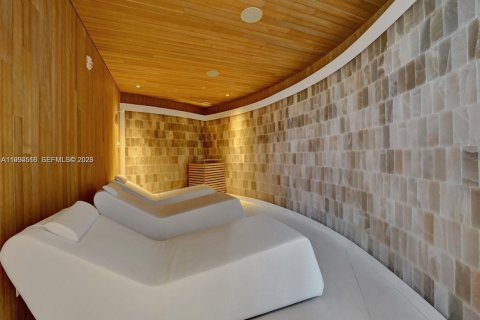 Снять в аренду кондоминиум в Санни-Айлс-Бич, Флорида 4 спальни, 356.74м2, № 2066266 - фото 17