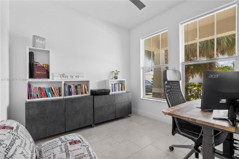 Casa en venta en Deerfield Beach, Florida, 2 dormitorios, 147.71 m2 № 1963371 - foto 15