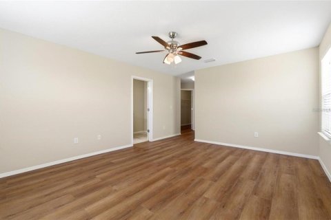 Townhouse in Tampa, Florida 3 bedrooms, 174.66 sq.m. № 2210959 - photo 7