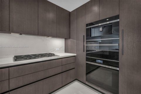 Купить кондоминиум в Помпано-Бич, Флорида 3 спальни, 240.52м2, № 1970563 - фото 9