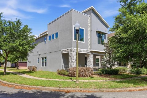 Casa en Winter Garden, Florida 3 dormitorios, 193.42 m2 № 2078702