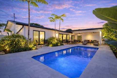 Casa en alquiler en Lighthouse Point, Florida, 4 dormitorios, 187.66 m2 № 2152636 - foto 16