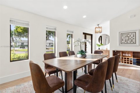 Casa en alquiler en Lighthouse Point, Florida, 4 dormitorios, 187.66 m2 № 2152636 - foto 12