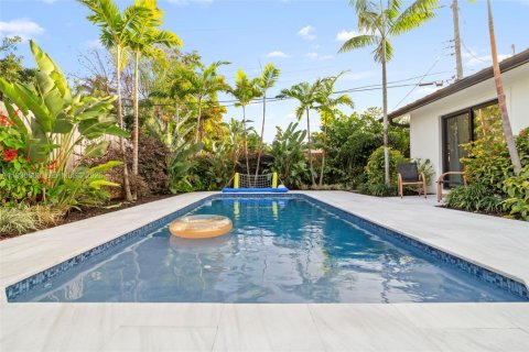 Casa en alquiler en Lighthouse Point, Florida, 4 dormitorios, 187.66 m2 № 2152636 - foto 6