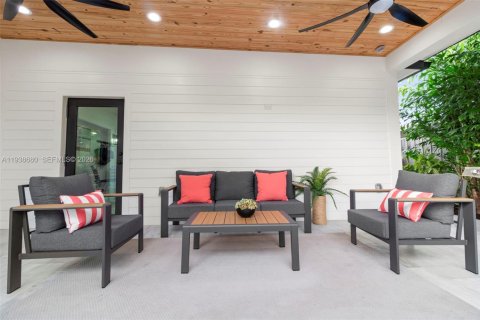 Casa en alquiler en Lighthouse Point, Florida, 4 dormitorios, 187.66 m2 № 2152636 - foto 17