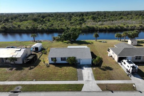 Villa ou maison à louer à Port Charlotte, Floride: 3 chambres, 103.68 m2 № 2108319 - photo 25