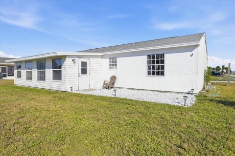 Villa ou maison à louer à Port Charlotte, Floride: 3 chambres, 103.68 m2 № 2108319 - photo 24