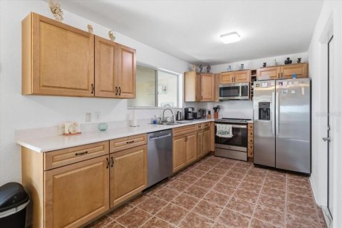 Villa ou maison à louer à Port Charlotte, Floride: 3 chambres, 103.68 m2 № 2108319 - photo 10
