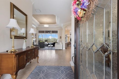 House in Lakewood Ranch, Florida 4 bedrooms, 425.59 sq.m. № 1573681 - photo 5