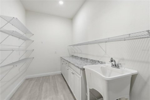 Casa en venta en Palm Coast, Florida, 4 dormitorios, 298.59 m2 № 2202234 - foto 18