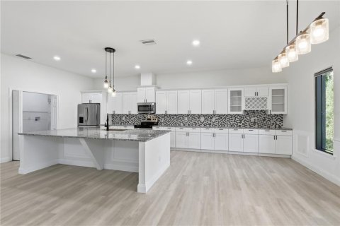 Casa en venta en Palm Coast, Florida, 4 dormitorios, 298.59 m2 № 2202234 - foto 10