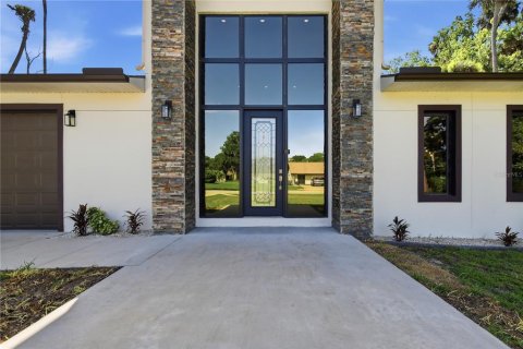 Casa en venta en Palm Coast, Florida, 4 dormitorios, 298.59 m2 № 2202234 - foto 3