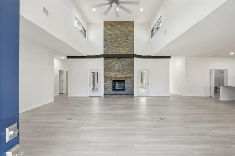 Casa en venta en Palm Coast, Florida, 4 dormitorios, 298.59 m2 № 2202234 - foto 4