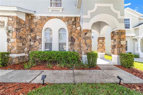 House in Haines City, Florida 5 bedrooms, 249.81 sq.m. № 1740239 - photo 5
