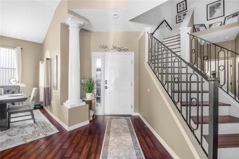 House in Haines City, Florida 5 bedrooms, 249.81 sq.m. № 1740239 - photo 8