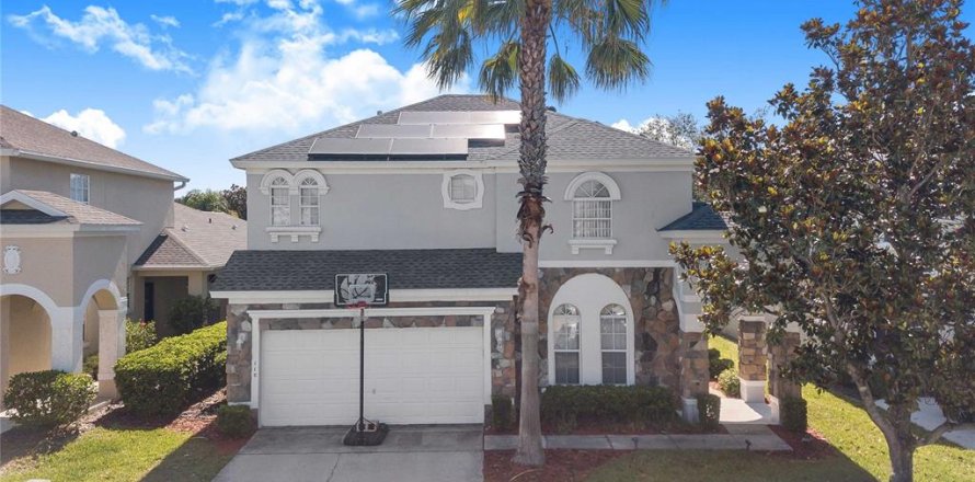 House in Haines City, Florida 5 bedrooms, 249.81 sq.m. № 1740239