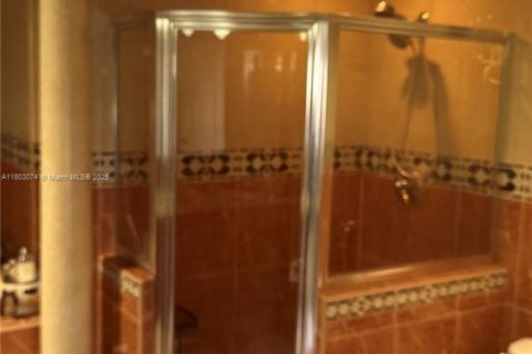 Condominio en alquiler en Hollywood, Florida, 2 dormitorios, 135.54 m2 № 1959497 - foto 15