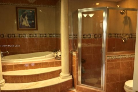 Condominio en alquiler en Hollywood, Florida, 2 dormitorios, 135.54 m2 № 1959497 - foto 14