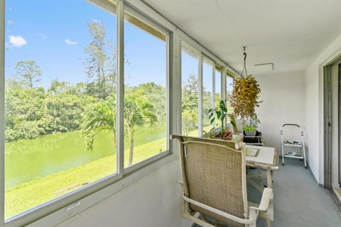 Купить кондоминиум в Уэст-Палм-Бич, Флорида 5 комнат, 60.01м2, № 2252701 - фото 15