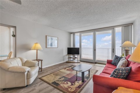 Copropriété à vendre à New Smyrna Beach, Floride: 2 chambres, 102.19 m2 № 2142847 - photo 12