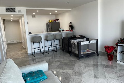 Copropriété à louer à Miami Beach, Floride: 1 chambre, 69.4 m2 № 2024489 - photo 5