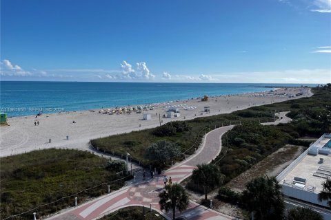 Copropriété à louer à Miami Beach, Floride: 1 chambre, 69.4 m2 № 2024489 - photo 11