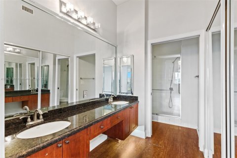Condominio en venta en Tamarac, Florida, 2 dormitorios, 139.35 m2 № 1924360 - foto 21