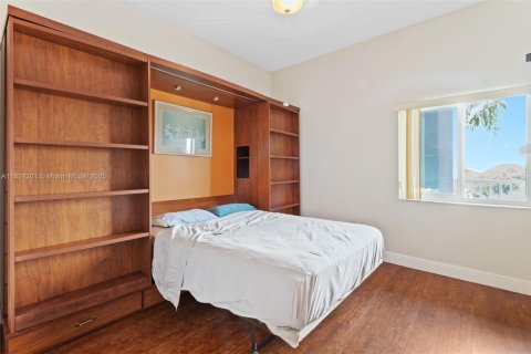 Condominio en venta en Tamarac, Florida, 2 dormitorios, 139.35 m2 № 1924360 - foto 24