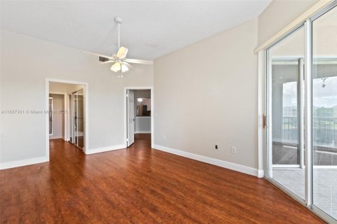 Condominio en venta en Tamarac, Florida, 2 dormitorios, 139.35 m2 № 1924360 - foto 20