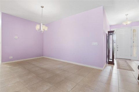 Купить виллу или дом в Ривервью, Флорида 9 комнат, 213.21м2, № 2099252 - фото 8