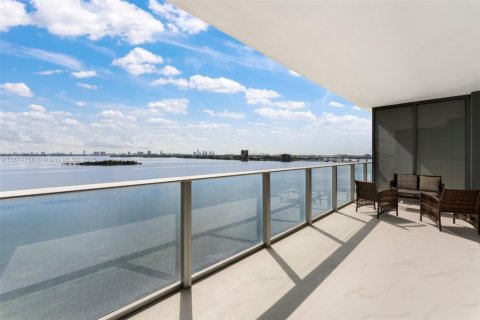 Купить кондоминиум в Майами, Флорида 3 спальни, 163.42м2, № 1924850 - фото 14