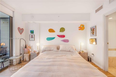 Condo in Miami, Florida, 2 bedrooms  № 1587159 - photo 22