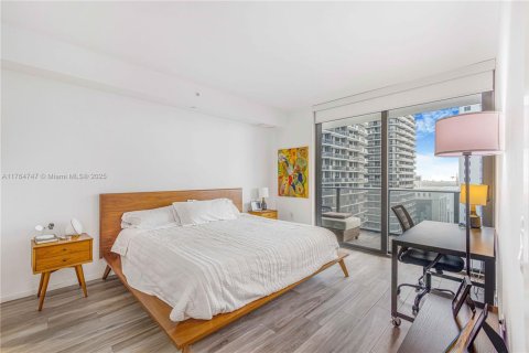 Condo in Miami, Florida, 2 bedrooms  № 1587159 - photo 27