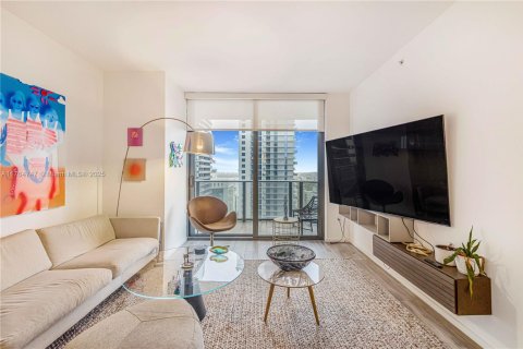 Condo in Miami, Florida, 2 bedrooms  № 1587159 - photo 6