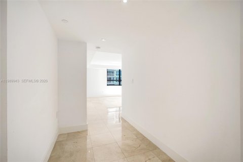 Condominio en alquiler en Bal Harbour, Florida, 2 dormitorios, 187.48 m2 № 2057924 - foto 29