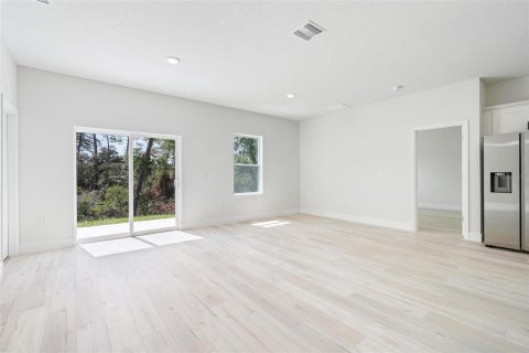 Casa en venta en Ocala, Florida, 4 dormitorios, 163.97 m2 № 1903955 - foto 9