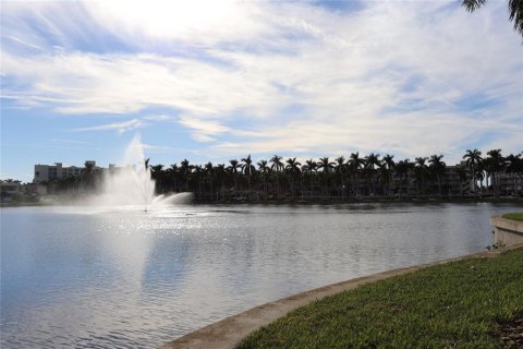 Copropriété à louer à Saint Petersburg, Floride: 2 chambres, 99.41 m2 № 1787816 - photo 5