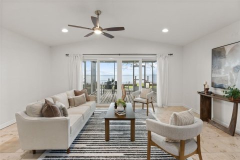 Casa en venta en Geneva, Florida, 2 dormitorios, 102.19 m2 № 2114357 - foto 8