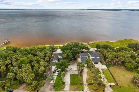Casa en venta en Geneva, Florida, 2 dormitorios, 102.19 m2 № 2114357 - foto 27