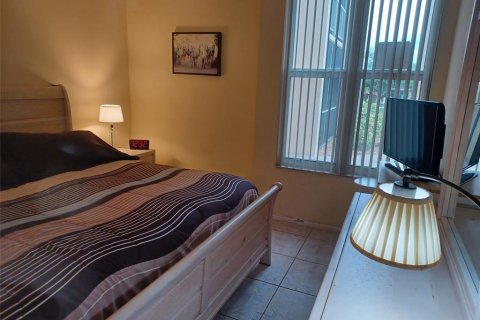 Copropriété à vendre à Pompano Beach, Floride: 1 chambre, 60.2 m2 № 2147018 - photo 8
