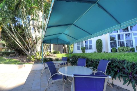 Copropriété à vendre à Pompano Beach, Floride: 1 chambre, 60.2 m2 № 2147018 - photo 17