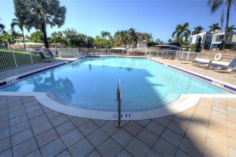 Copropriété à vendre à Pompano Beach, Floride: 1 chambre, 60.2 m2 № 2147018 - photo 13