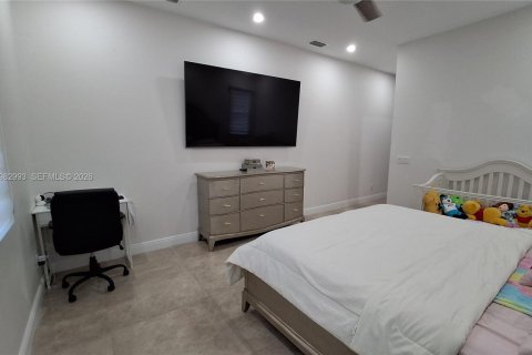 Купить виллу или дом в Нейплс, Флорида 3 спальни, № 2047505 - фото 7