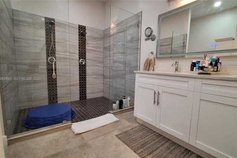 Купить виллу или дом в Нейплс, Флорида 3 спальни, № 2047505 - фото 8