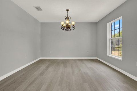 Casa en venta en Fruitland Park, Florida, 4 dormitorios, 273.5 m2 № 1749479 - foto 30