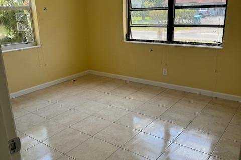 Casa en venta en Boynton Beach, Florida, 3 dormitorios, 99.41 m2 № 1152115 - foto 1