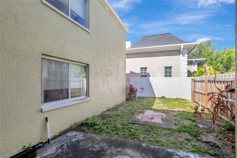 Condominio en venta en Tampa, Florida, 1 dormitorio, 65.22 m2 № 1619187 - foto 25