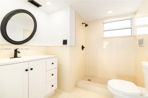 Copropriété à vendre à Miami, Floride: 1 chambre, 81.1 m2 № 1965606 - photo 21